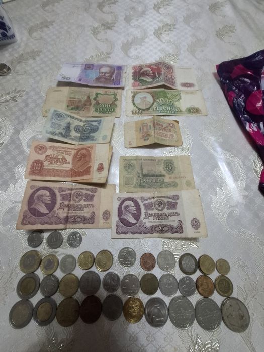 Qadimgi pul va tangalar