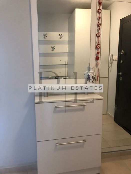 Продава се Двустаен апартамент в София, Център - 78 кв.м за 2693 €/кв.м - Снимка #9