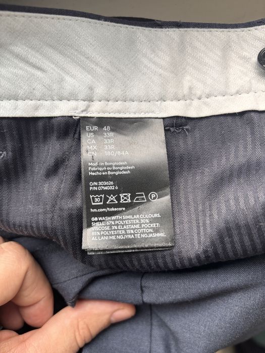 Costum Barbati H&M Bleumarin Marimea S (slim fit)