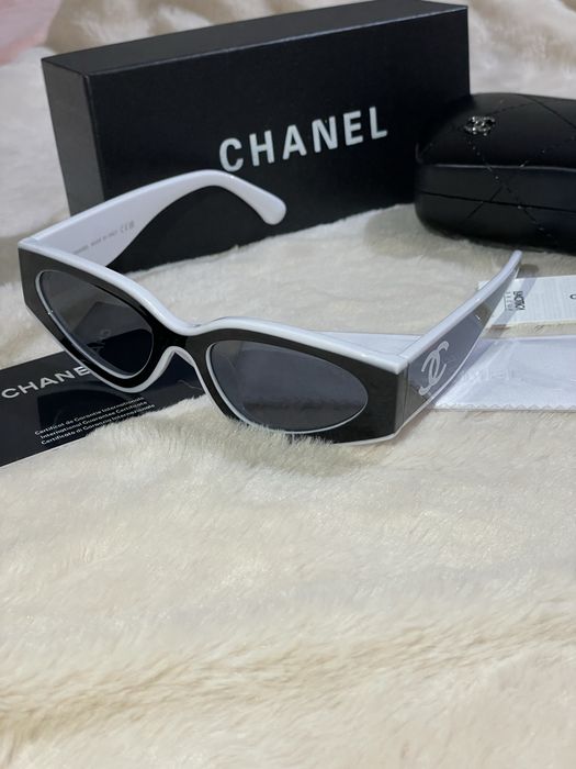 Ochelari de soare Chanel Cat Eye, Alb-Negru