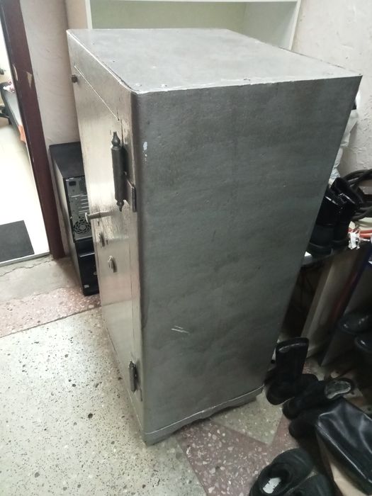 Сейф огнеупорный