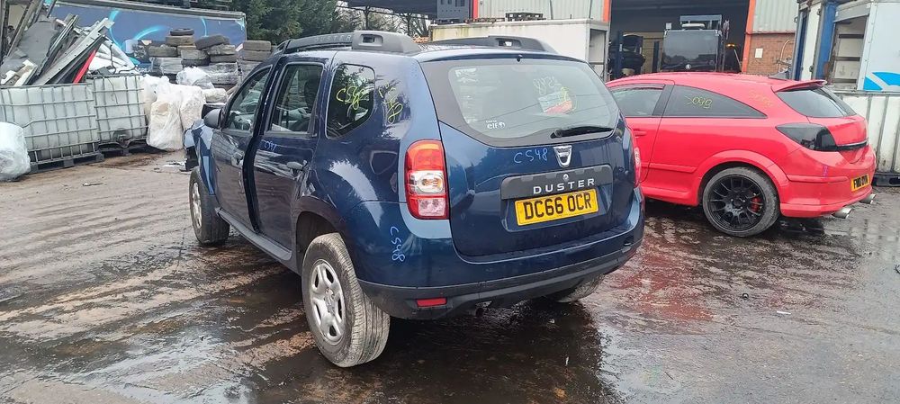 Dezmembrari / Dezmembrez Dacia Duster [Fabr 2010-2017] 1.5 dCi K9K656 cutie viteze manuala cod culoare Albastru metalizat