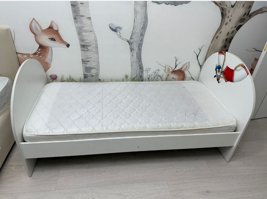 Продам детскую кроватку