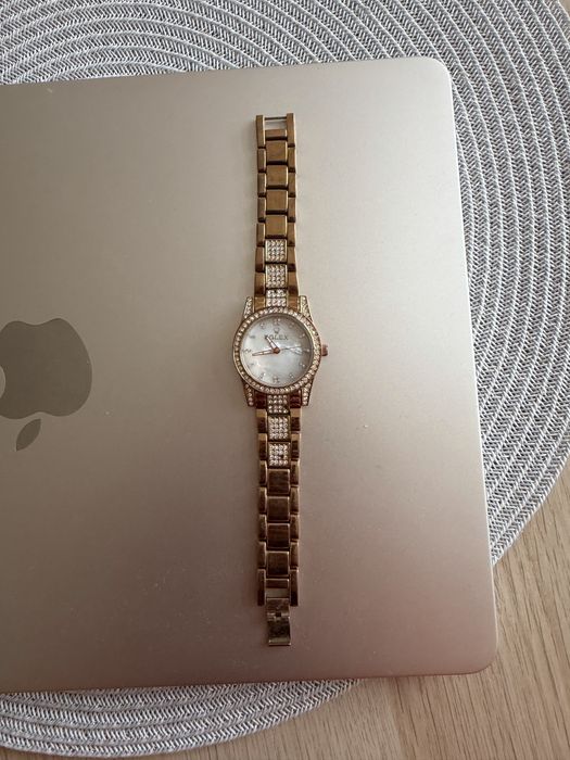 Часовник Rolex, rolex date just