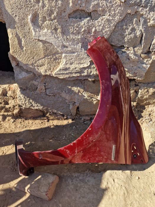 Renault Clio от 2016 ляв калник