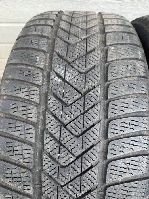 Jante 20 originale Bmw X5 X6 G05 G06 iarna  275/45R20 2023