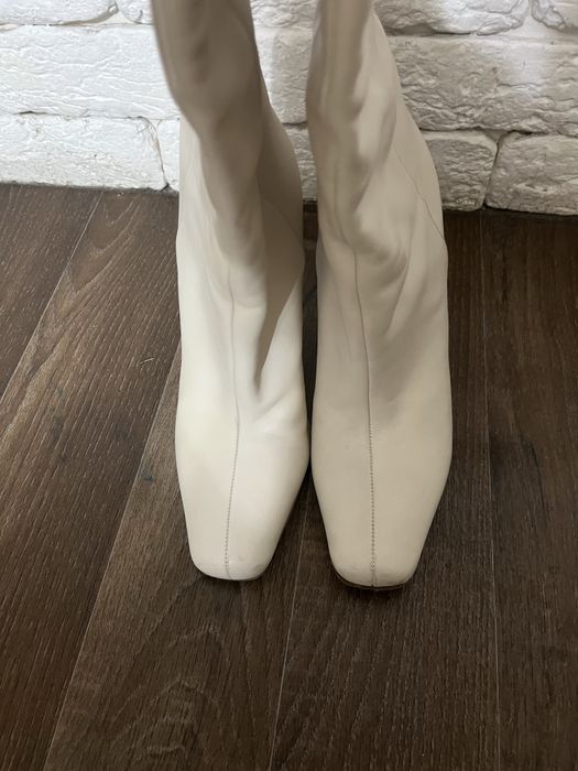 Сапоги белые Gimmy Choo