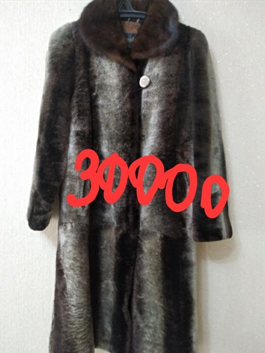 Продам  одежду б/у размер 54-56.  Цена 5000тг.