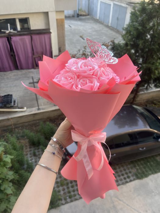 Свети Валентин| Ръчно изработени букети