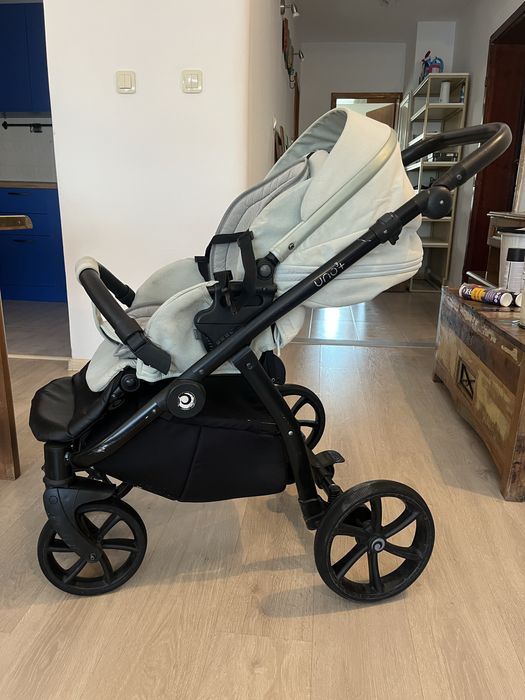 Бебешка количка TUTIS 2v1
