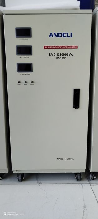 Stabilizator Andeli 15000 VA