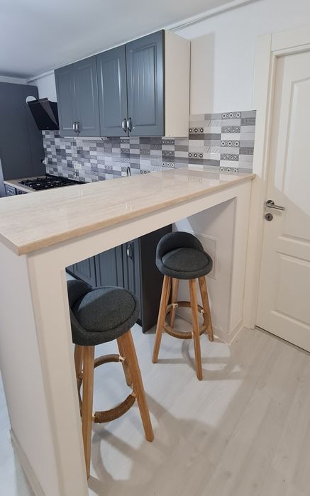 Apartament 3 camere de inchiriat