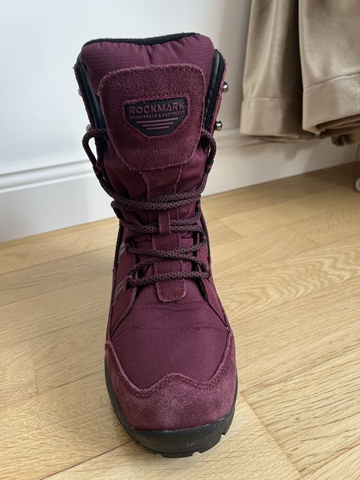 Продаю ботинки ..