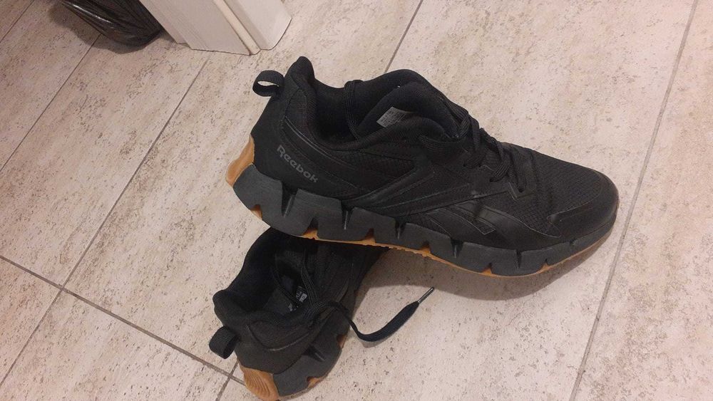 Adidasi Reebok / ca noi