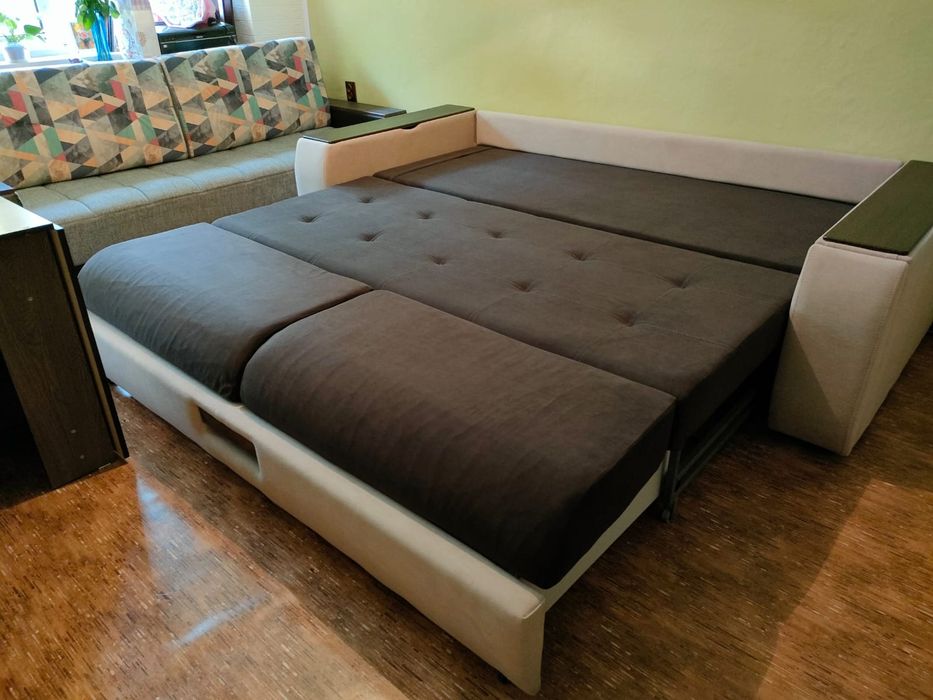 Продам диван б/у в отличном состоянии