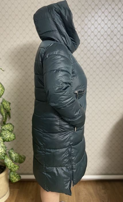 Продам зимнюю куртку