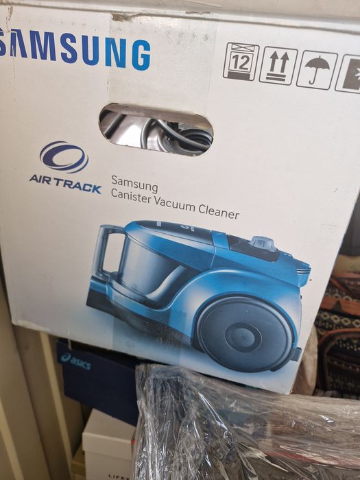 Продам пылесос б/у