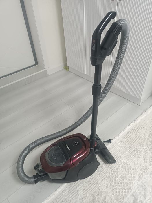 Пылесос Самсунг..