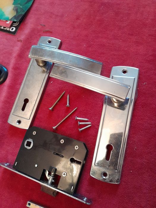 Broaște usi 2 bucati