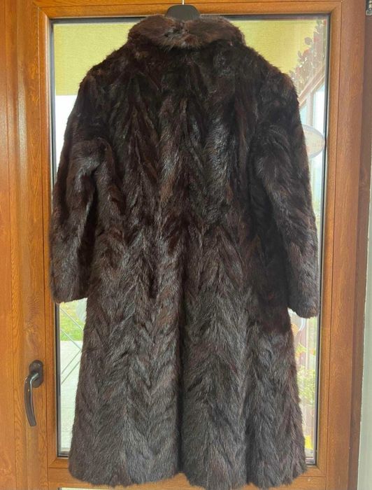 Прекрасни НОВИ Визони с цели кожи-3 бр