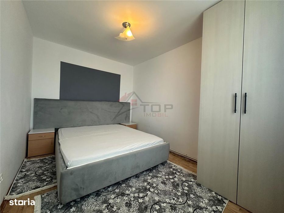 Inchiriere  Apartament cu 3 camere Podu Ros