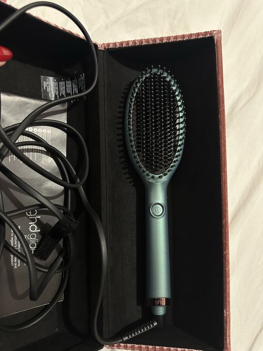 Професионална ghd glide smoothing hot brush