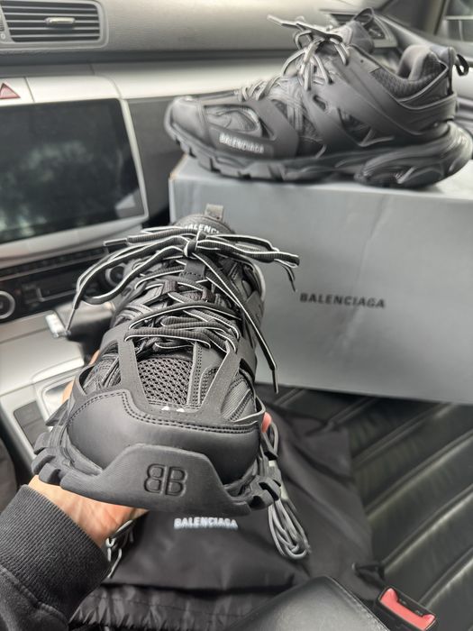 Balenciaga Track Black
