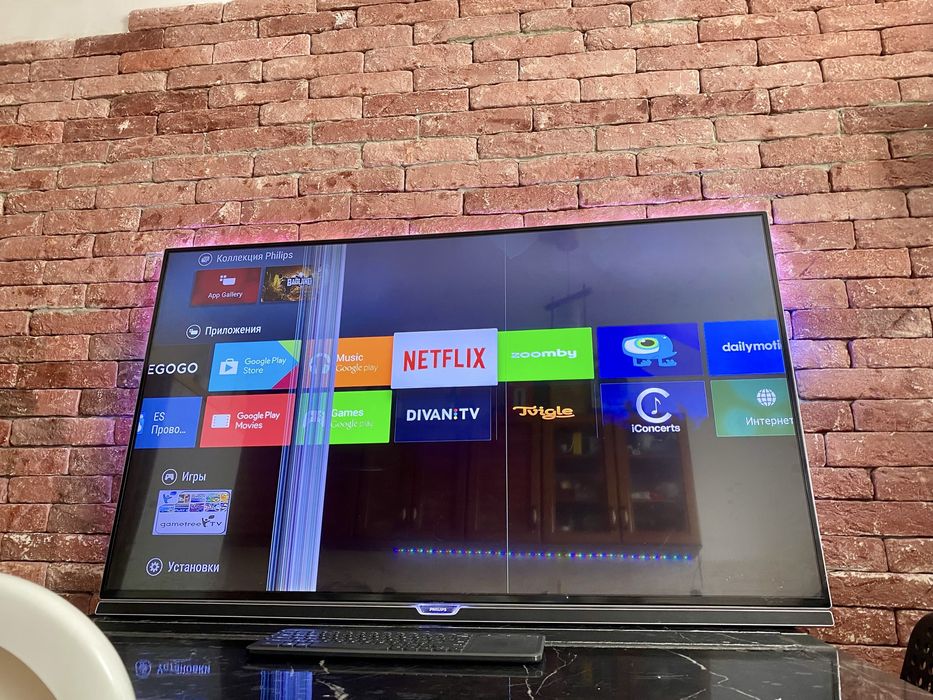 55 android Телевизор филипс с полосами