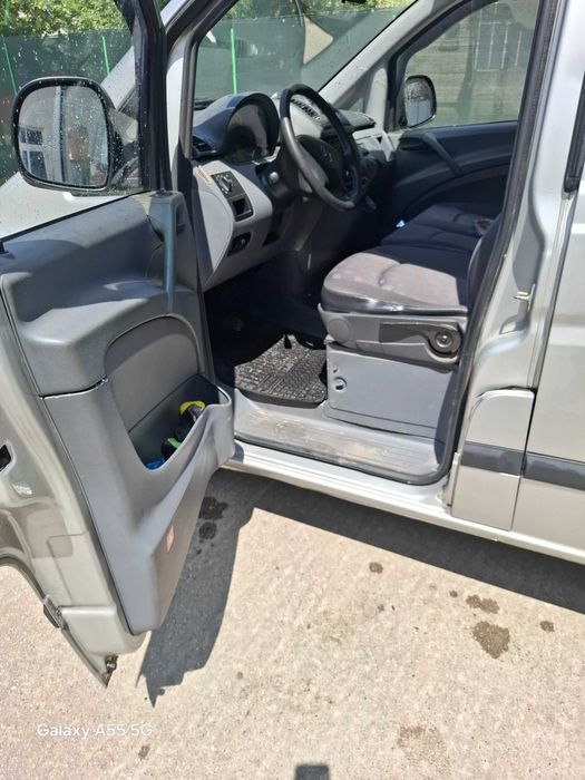 Mercedes Vito an 2009,2,2 Cdi, 5 locuri+ marfa 243000 km