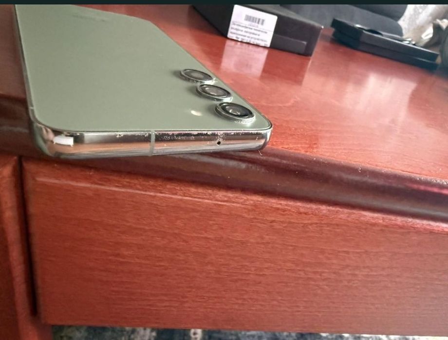Samsung Galaxy S23 128gb