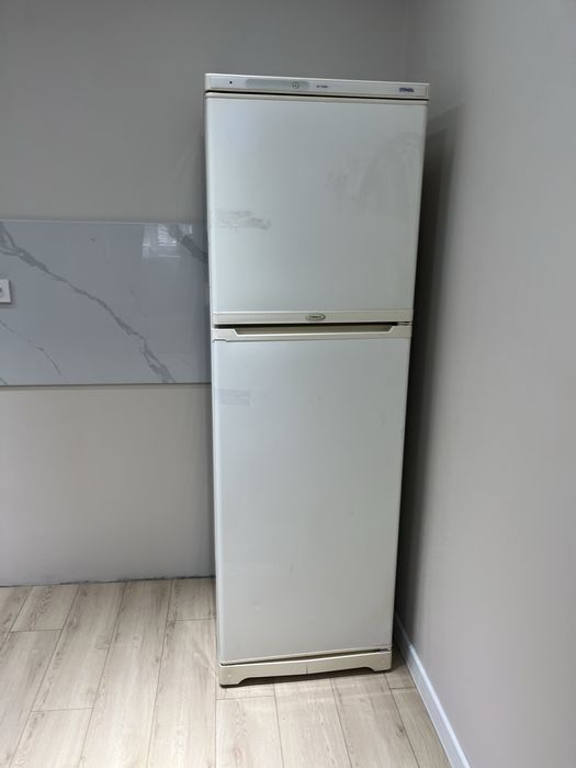 Продам холодилник