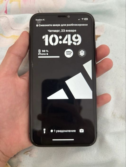 Продам iPhone 11 без коробки