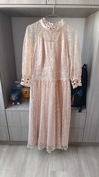 Rochiță de vară, culoarea roz deschis