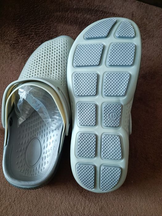 Летни чехли тип crocs