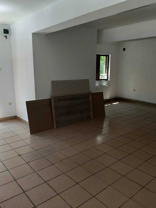 Spatiu comercial 40 mp de inchiriat