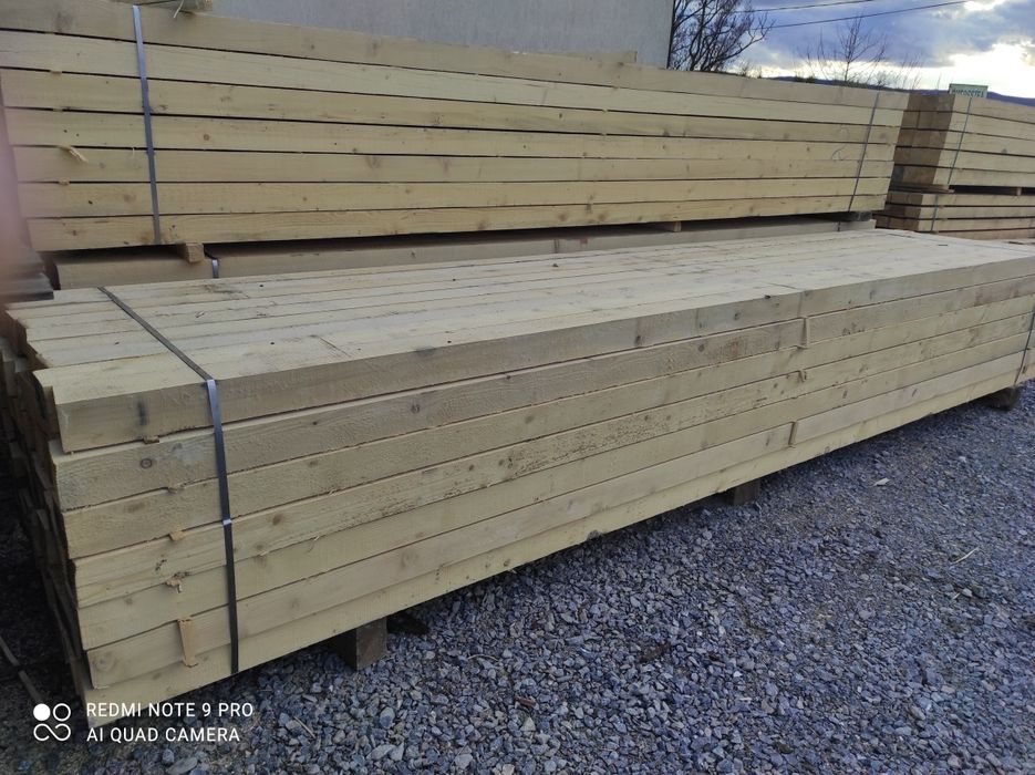 Cherestea rasinoasa molid brad leturi scândură grinzi dulapi lambriu