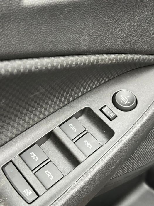 Chevrolet Onix новая