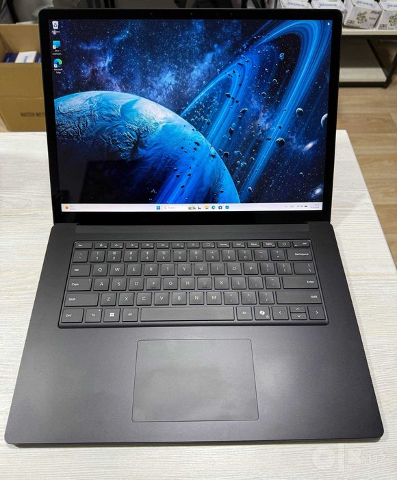 Microsoft Surface Laptop 6 15" 2.5K Сенсор Core i5 Ultra 135H/16/256GB