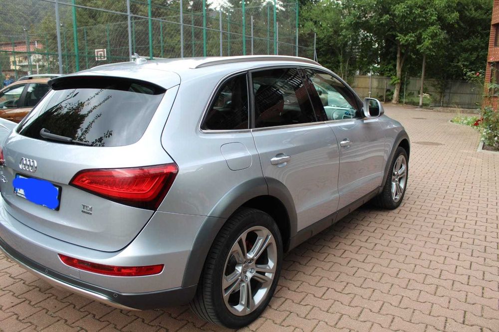 Se vinde audi Q5 2.0 , 177CP.