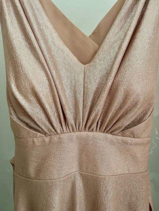 Rochie scurtă, elegantă, purtată o singură dată
