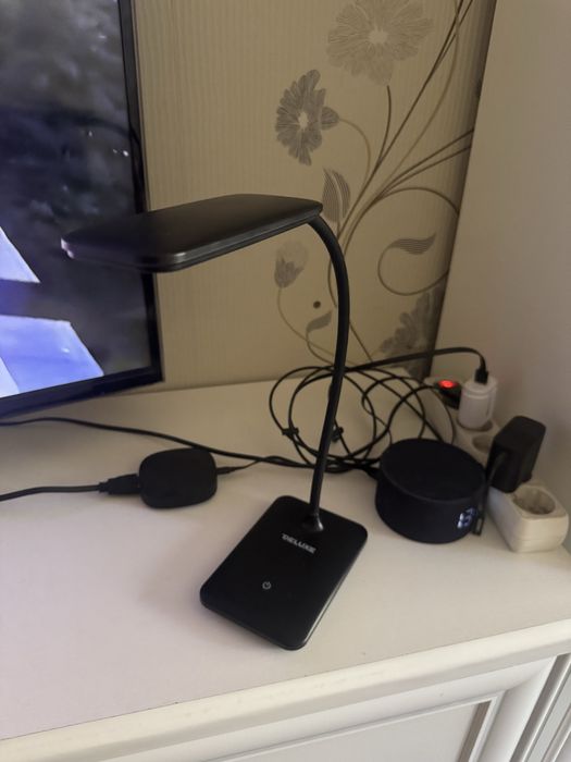 Настольный светильник