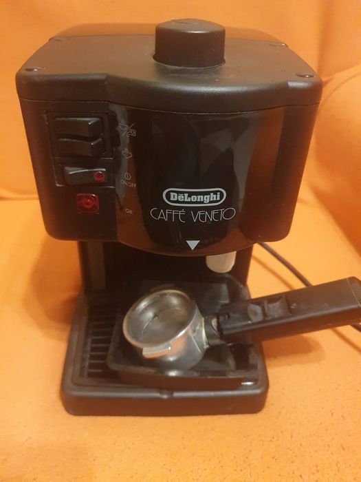 Vand Espressor  cafea DeLonghi Caffe Veneto BAR 12F
