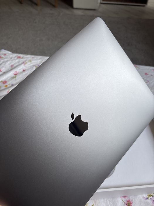 Ноутбук Apple MacBook Air 13 (2020)