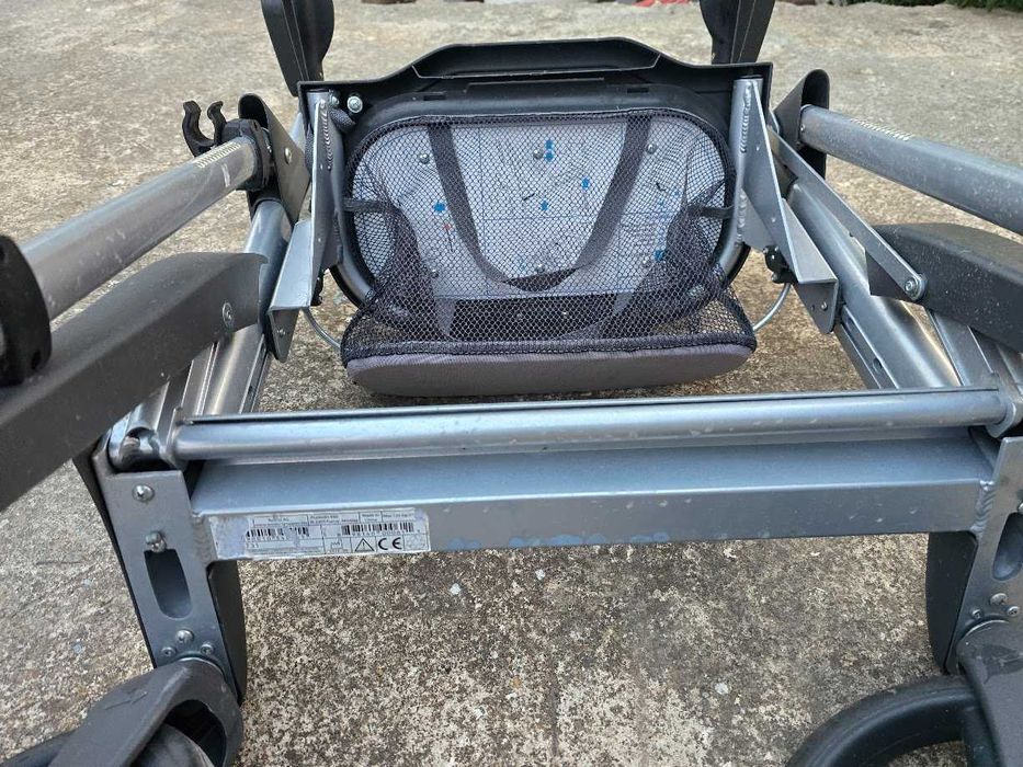 Алуминиева проходилка, количка за възрастни хора