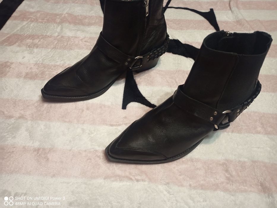 Нови каубойски боти