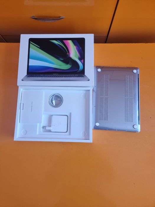 Macbook M1 Pro 13 inch fullbox