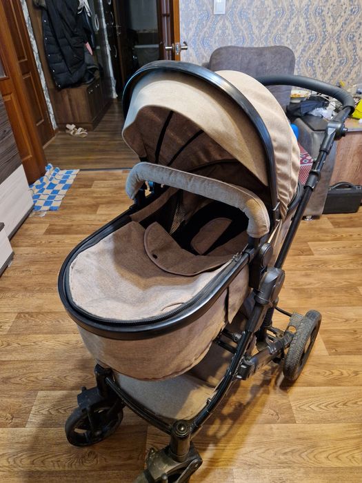 Продам детскую коляску