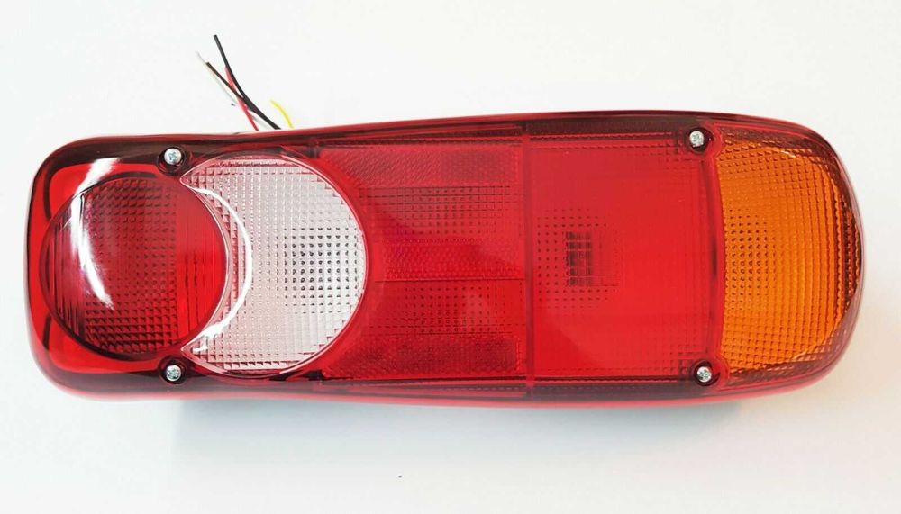 1 бр. универсални стопове стоп за ремарке кола бус с крушка 12-24V