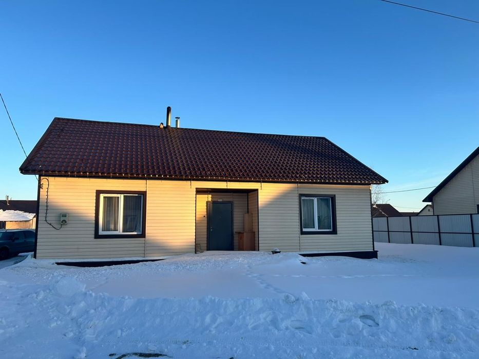 Продам дом в мкр солнечный 2