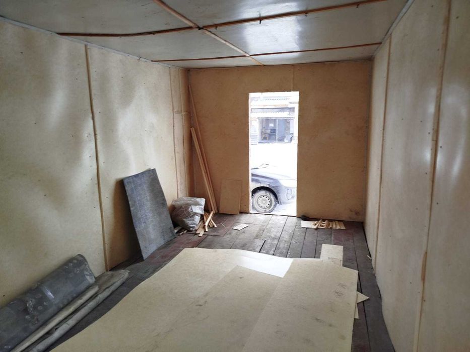 Продам утепленные строительные вагончики